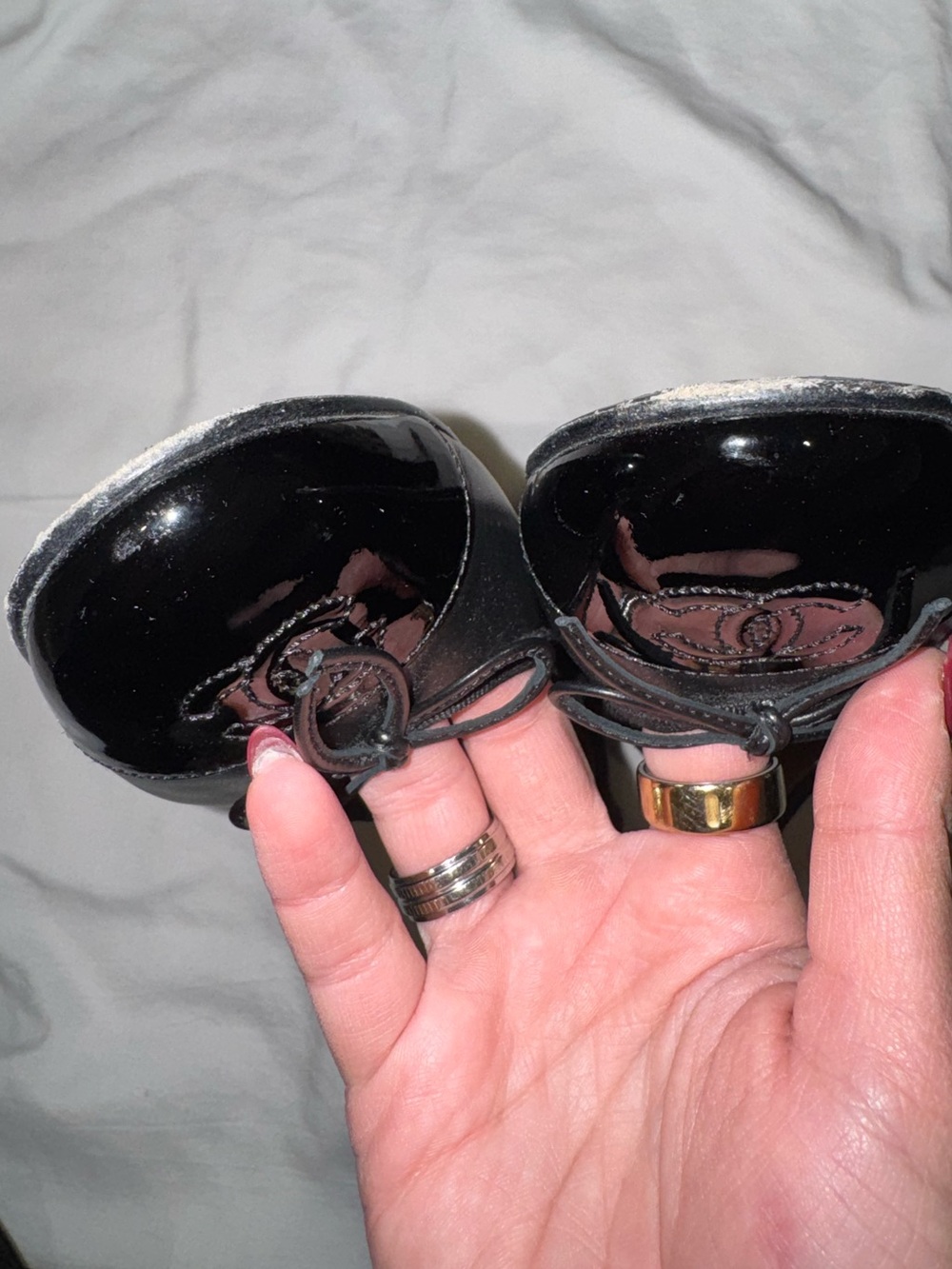 CHANEL Black Leather & Patent Cap-Toe Ballet Flats - Picture 5 of 7